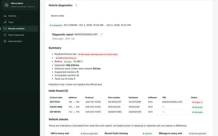Diagnostic report of a Volkswagen Golf with three faults, the engine light on and its control units